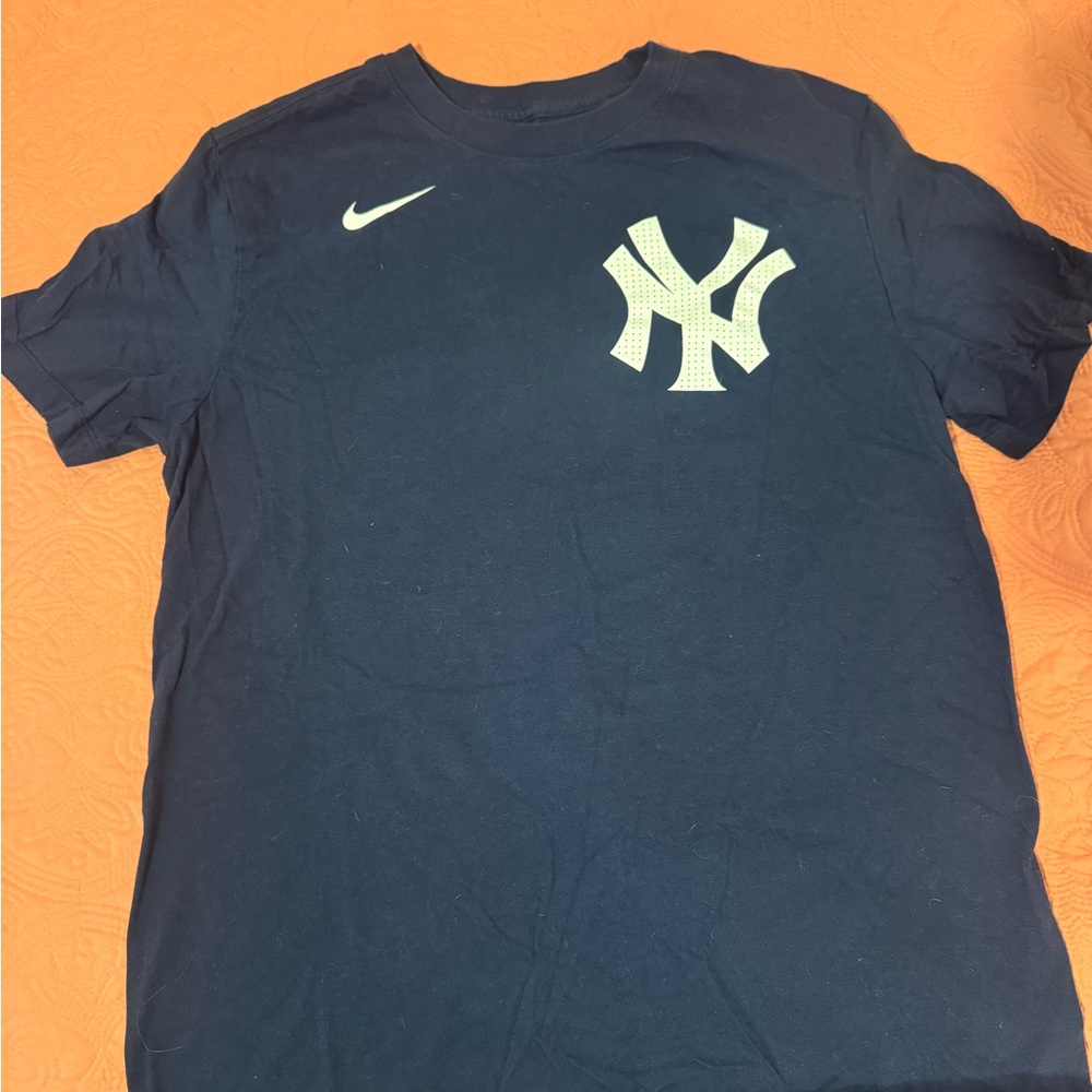 Nike Dark Blue Yankees Logo Tee